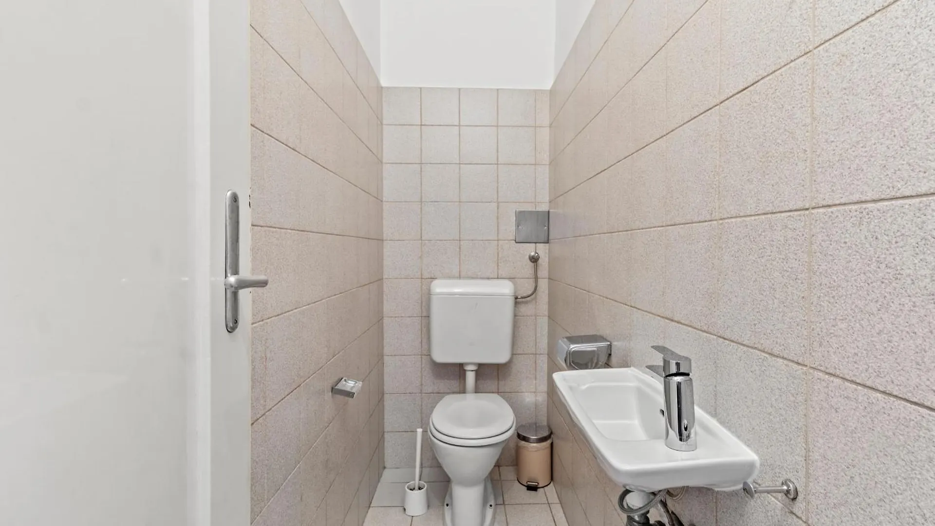 Zentrale Wohnung Fuer 12 Gaeste - 4 Schlafzimmer Vienna 0*,  Austria